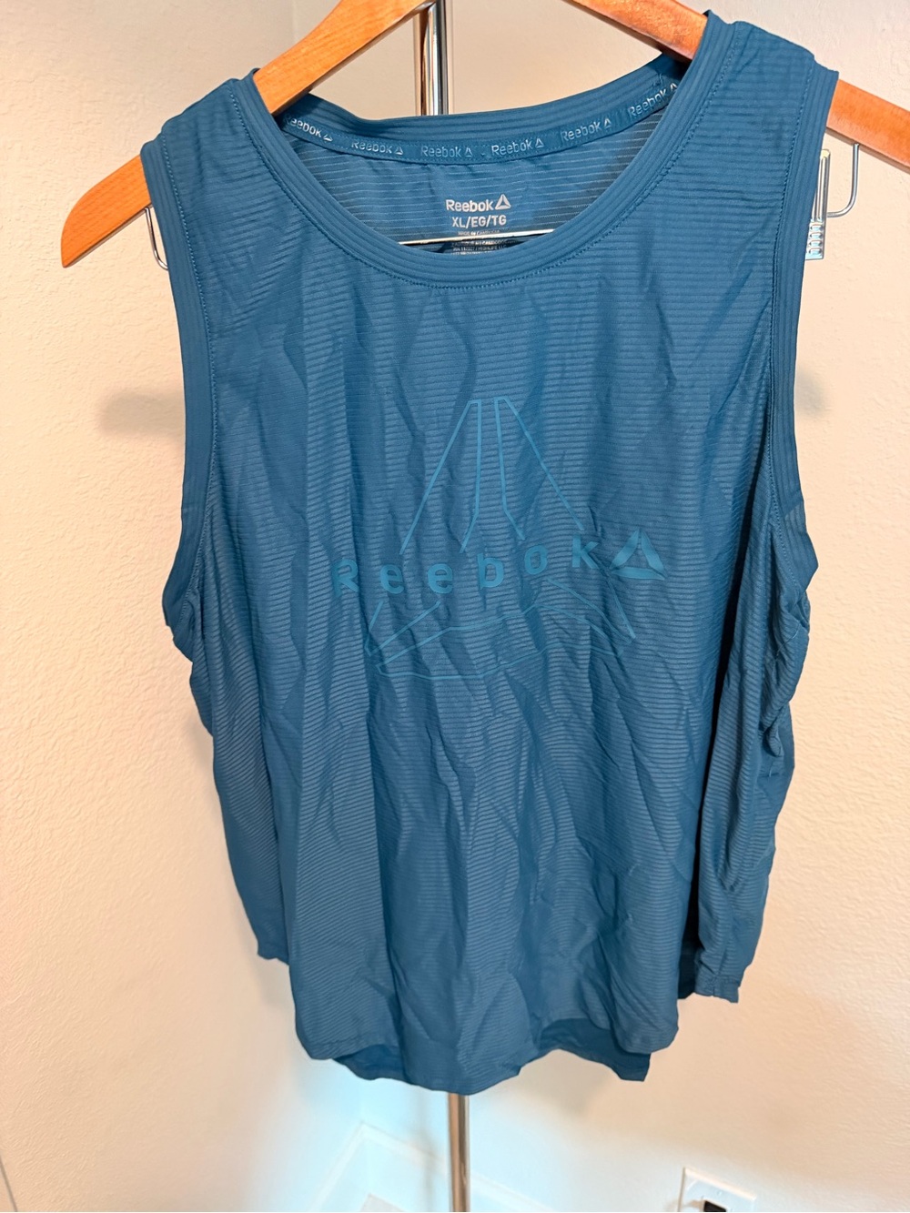 Reebok Blue Sleeveless Performance Tank Top